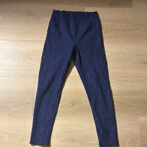 Gap 7/8 Power Move Leggings